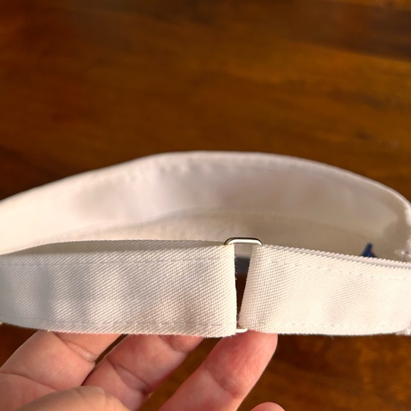 Bacara Resort White Fabric Women’s Visor Adjustable EUC - Picture 2 of 9